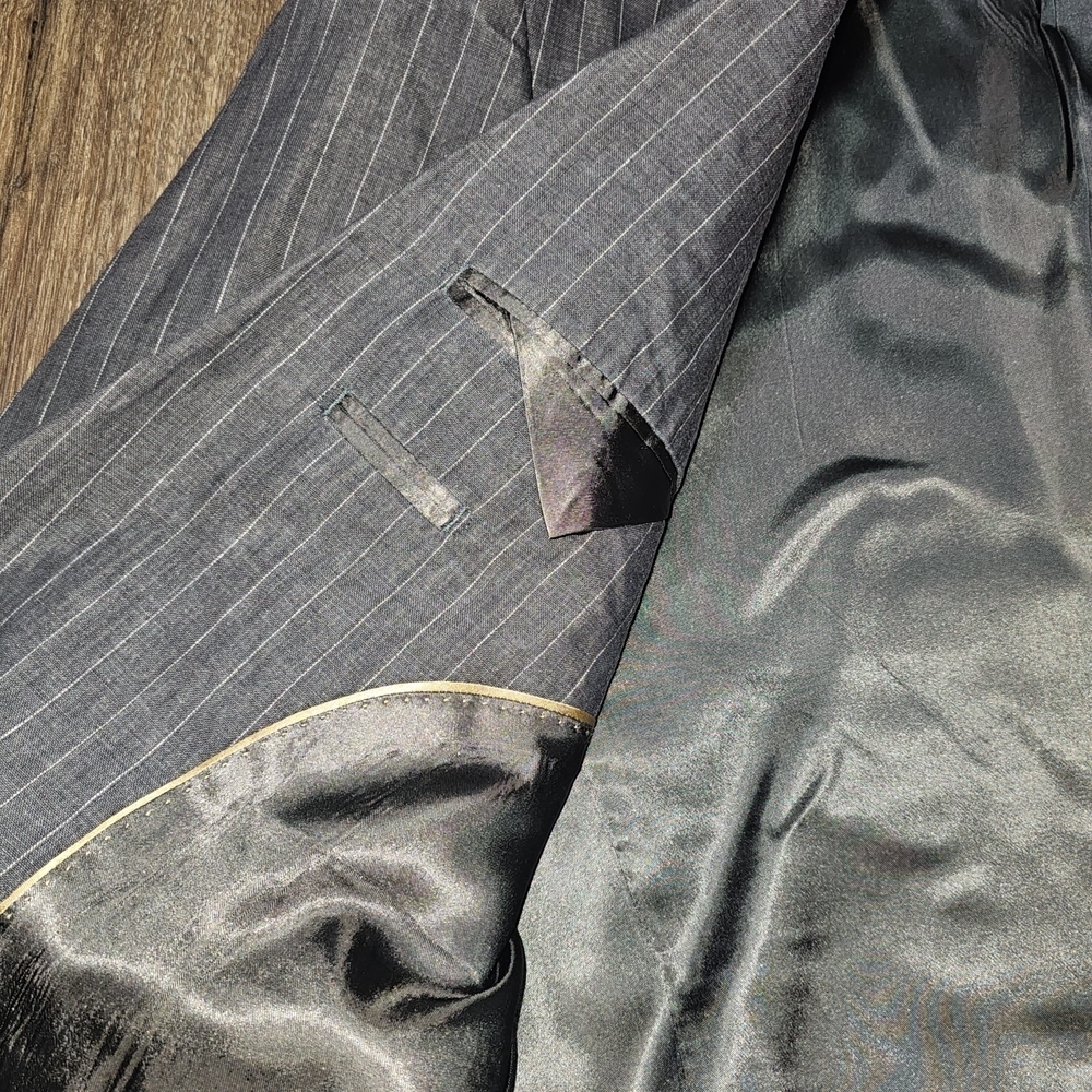 Banana Republic Men’s Pinstripe Linen Blend Blazer 46S Gray 2-Button Suit Jacket - Picture 7 of 13